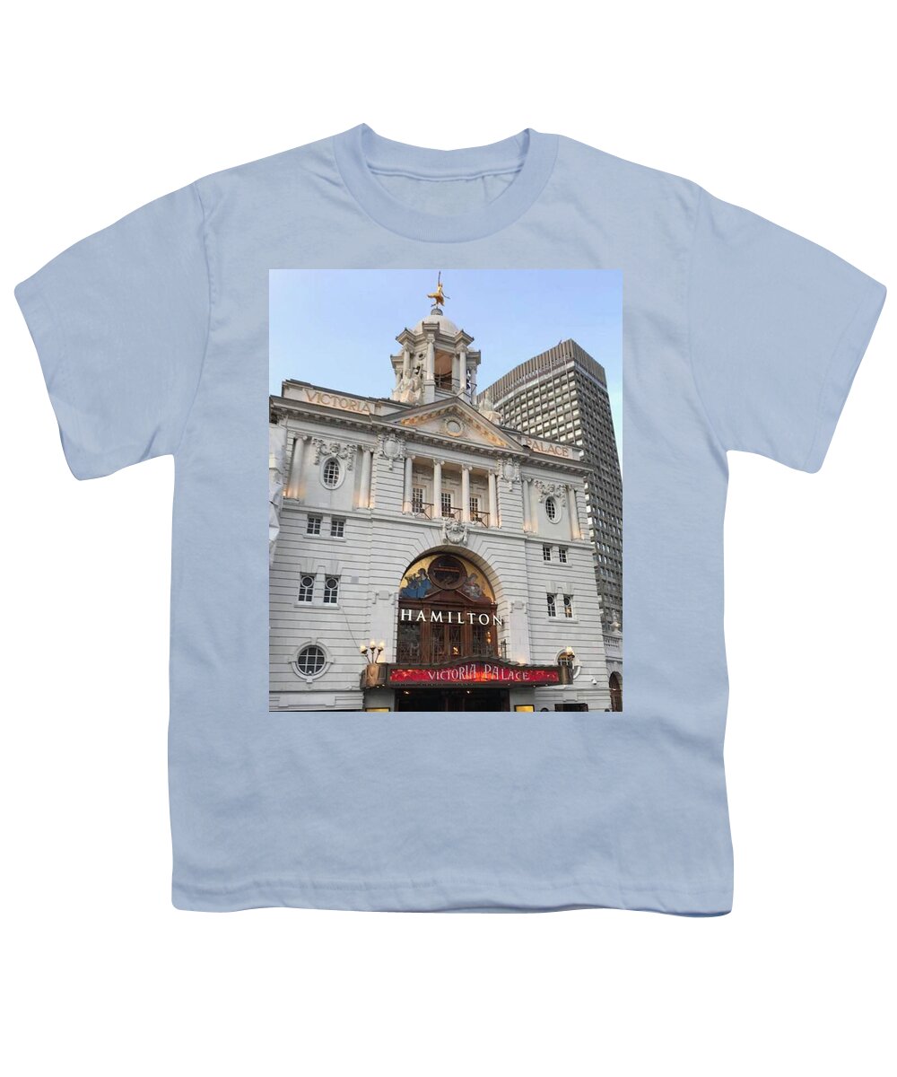 Theater Youth T-Shirt featuring the photograph To the Theater for Hamilton by Lee Darnell