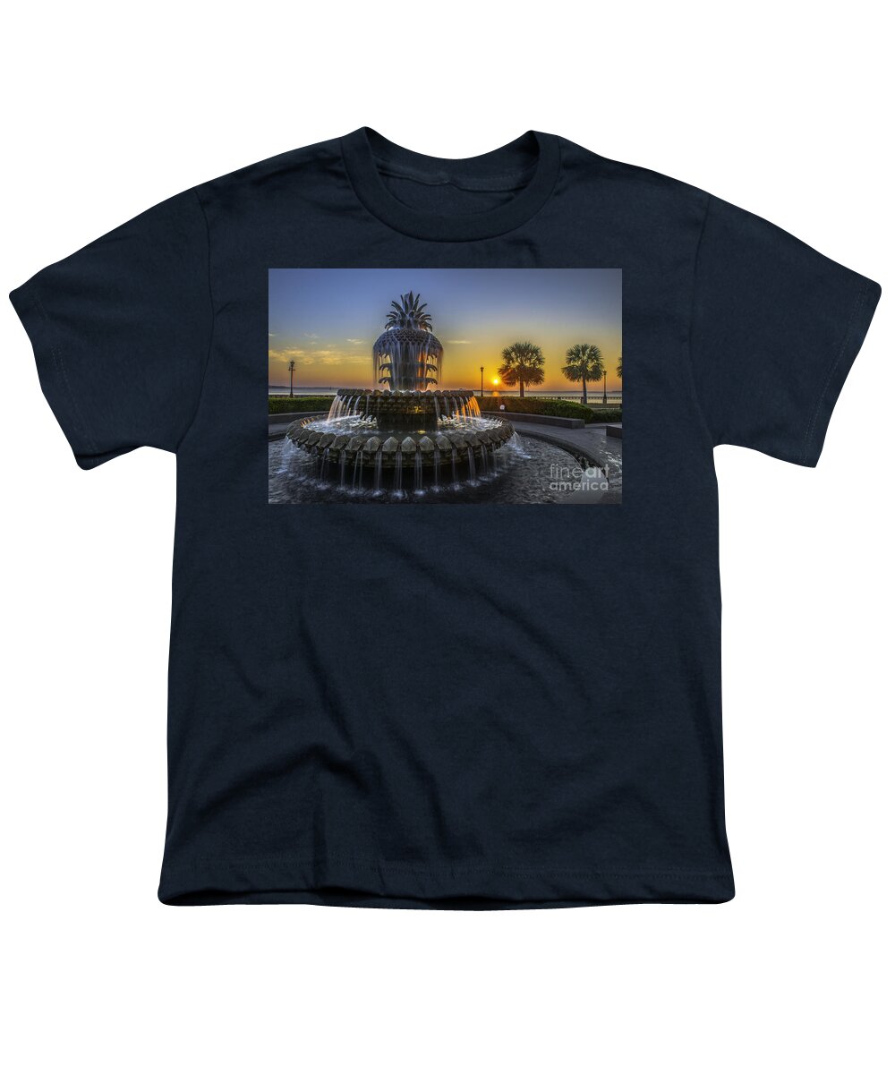 Pineapple Fountain Youth T-Shirt featuring the photograph Pineapple Fountain at Sunrise by Dale Powell