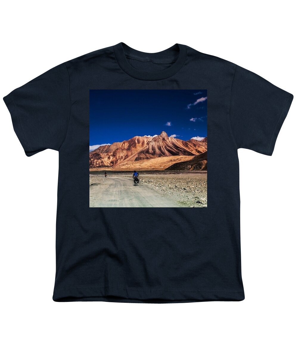 Mountains Youth T-Shirt featuring the photograph Ready For The Ride by Aleck Cartwright