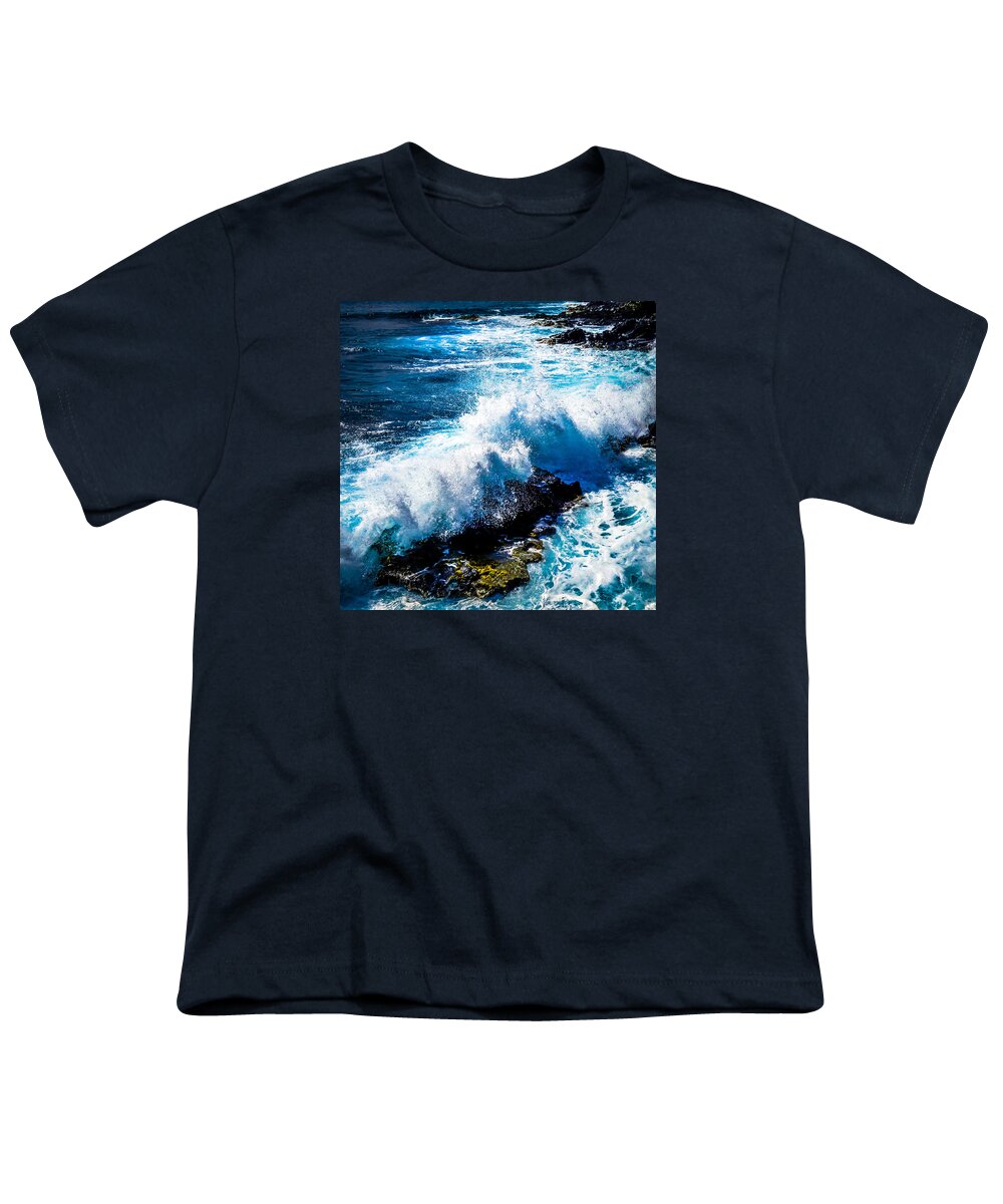 Hawaii Youth T-Shirt featuring the photograph Hawaii Splash by Pamela Newcomb