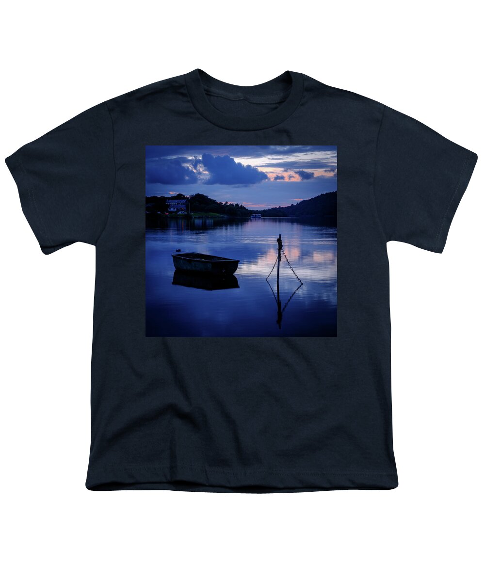 Wales Youth T-Shirt featuring the photograph Llyn Padarn, Llanberis by Peter OReilly