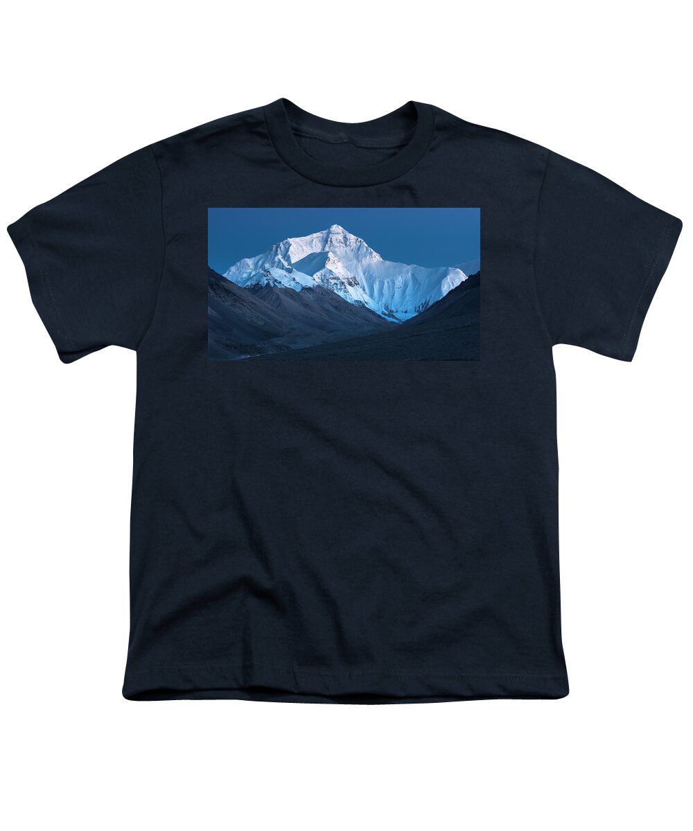 Everest Youth T-Shirt featuring the photograph Mount Everest at Blue hour, Rongbuk, 2007 by Hitendra SINKAR