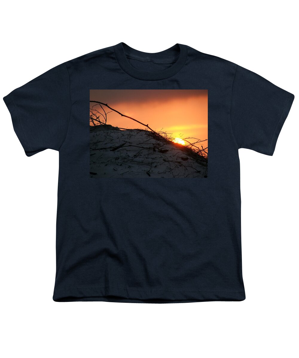 Sunset Youth T-Shirt featuring the photograph Sunset in Destin by Robert Meanor