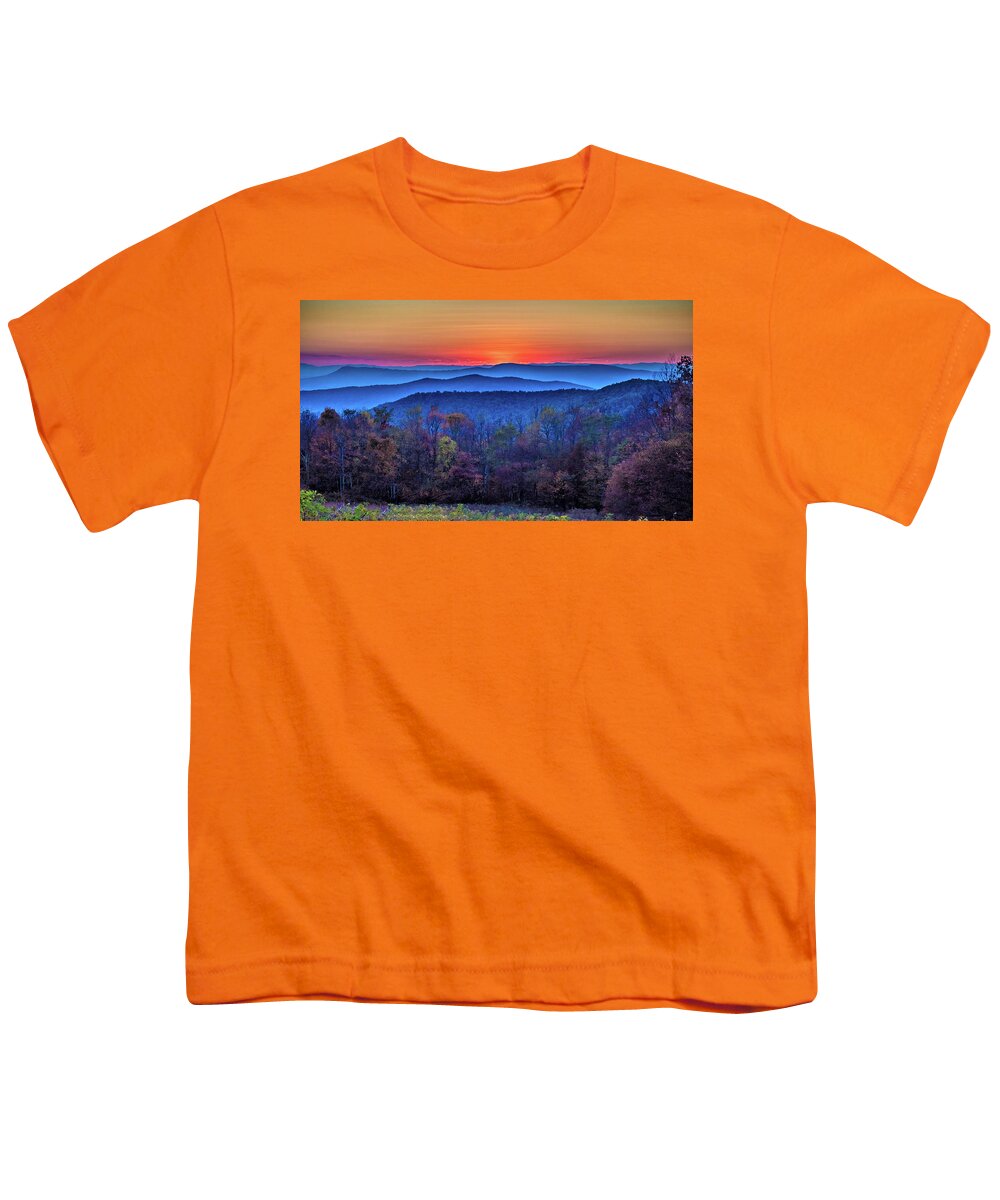 Autumn Youth T-Shirt featuring the photograph Shenandoah Valley Sunset by Louis Dallara