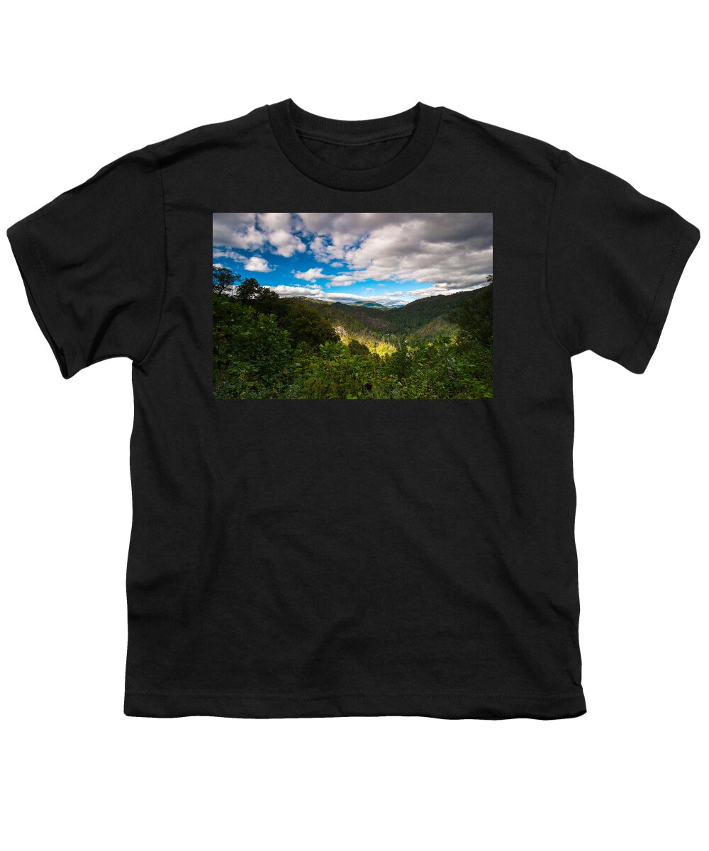 Blue Ridge Parkway Youth T-Shirt featuring the photograph Great Smoky Mountains #4 by Raul Rodriguez