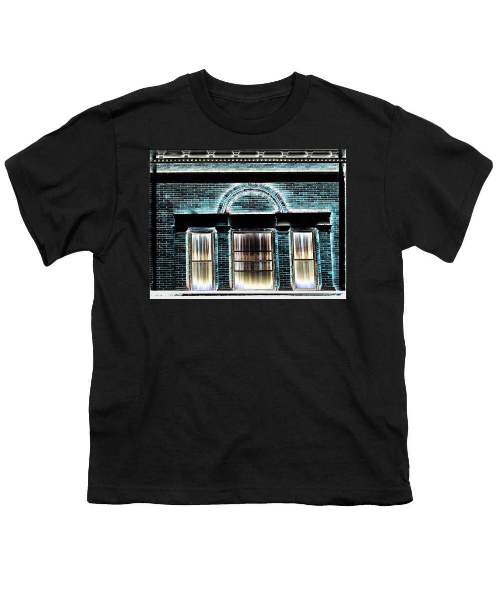 American Mortgage Youth T-Shirt featuring the photograph Architectural Glow by Sylvia Thornton