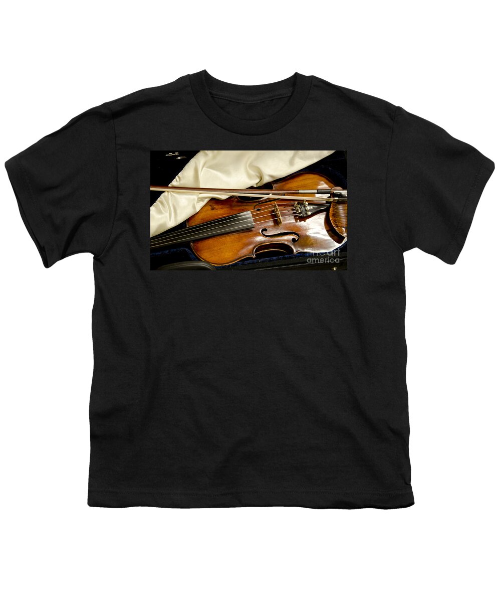 Fiddle Youth T-Shirt featuring the photograph Bluegrass Magic by Wilma Birdwell