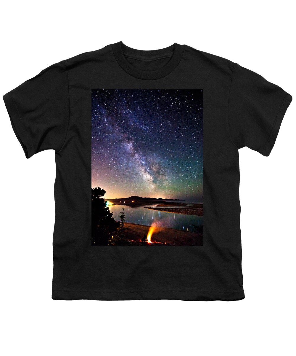 Beach Youth T-Shirt featuring the photograph Burning the Milky Way by Darren White
