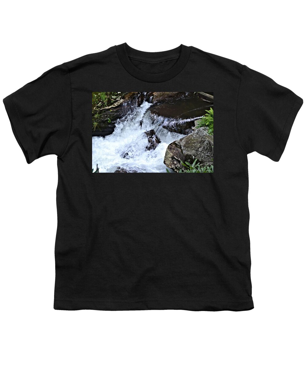 Dukes Creek Youth T-Shirt featuring the photograph Dukes Creek by Tara Potts