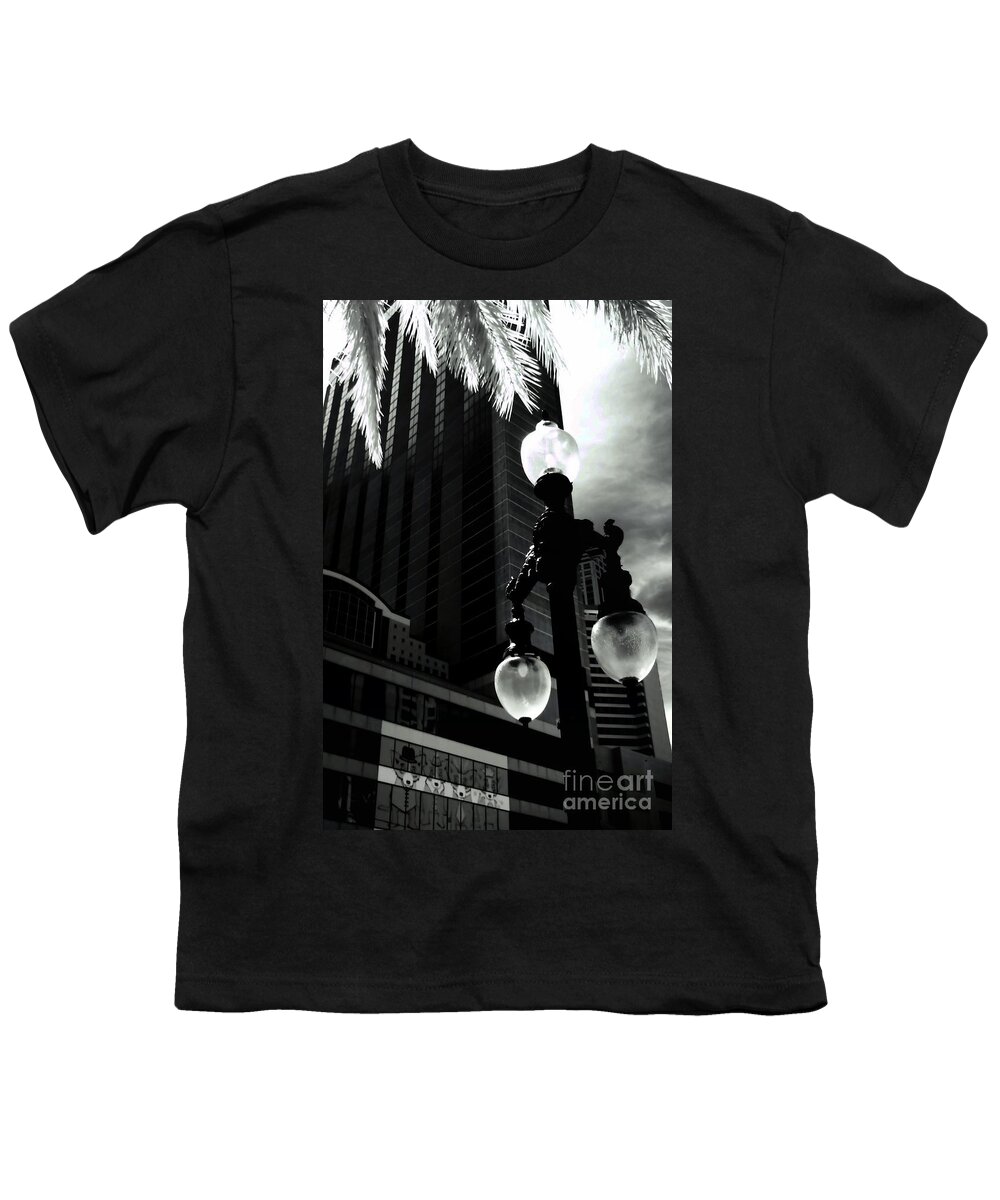 Architectural Art Youth T-Shirt featuring the photograph Head Toward The Light by Robert McCubbin