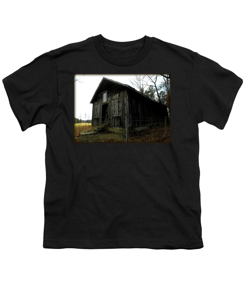 Old General Store Youth T-Shirt featuring the photograph Holloway Township Historic Site NC USA by Kim Galluzzo