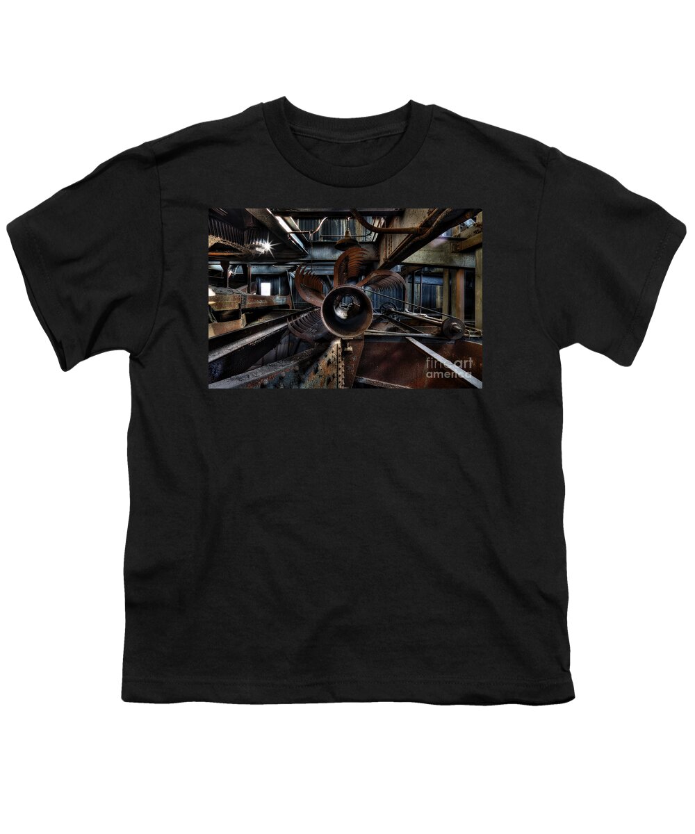 St. Nicholas Coal Breaker Youth T-Shirt featuring the photograph Kruegers Claws by Rick Kuperberg Sr
