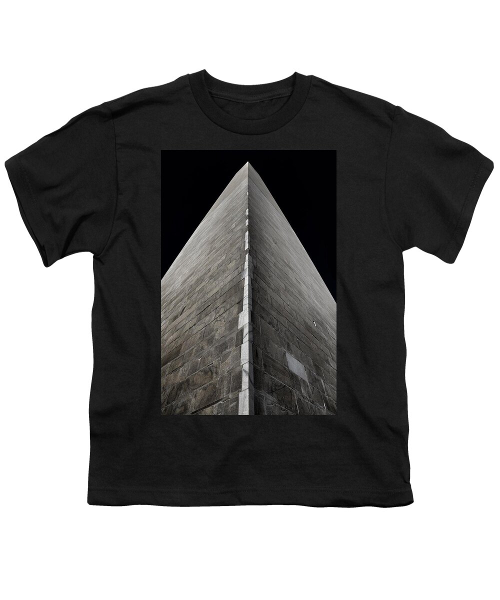 Washington Monument Youth T-Shirt featuring the photograph Washington Monument by Marianna Mills
