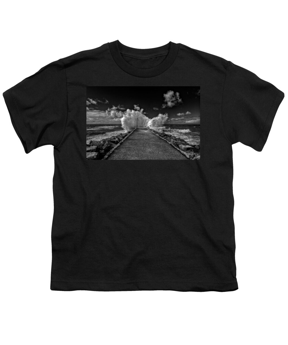 Castlerock Youth T-Shirt featuring the photograph Wave at Castlerock by Nigel R Bell