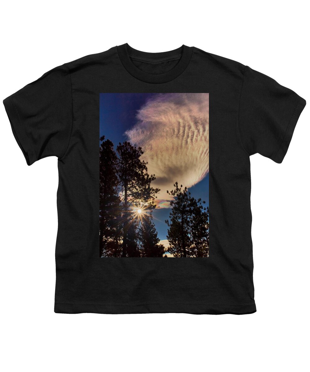 Sunrise Youth T-Shirt featuring the photograph Appreciating Life 2 by Loni Collins
