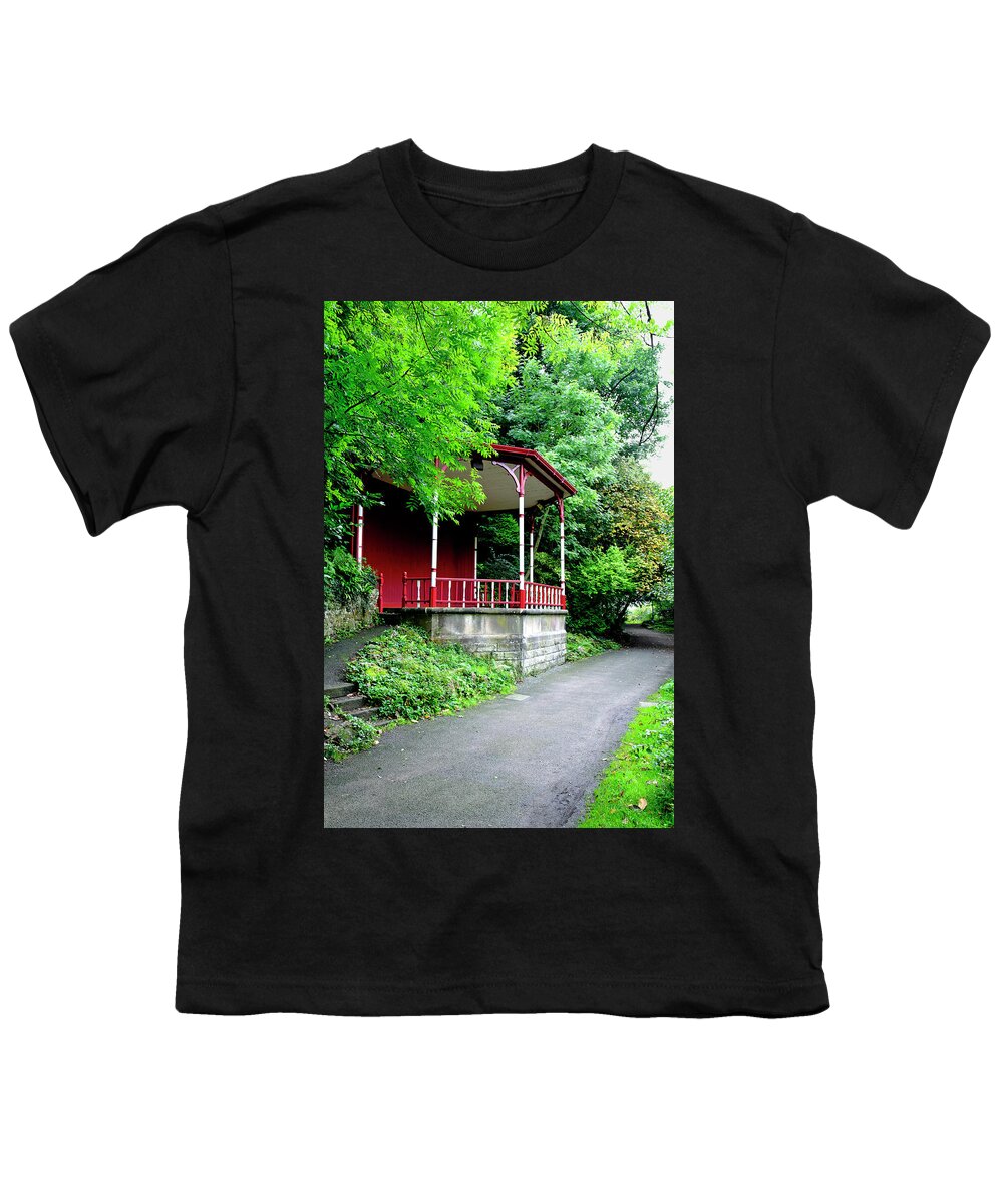 Europe Youth T-Shirt featuring the photograph Bandstand on Lover's Walk, Matlock Bath by Rod Johnson