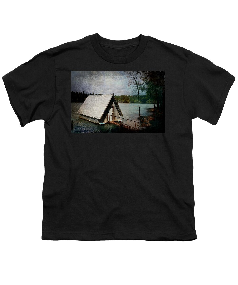 Lake Youth T-Shirt featuring the photograph Dee's Little Boat House by Pamela Patch