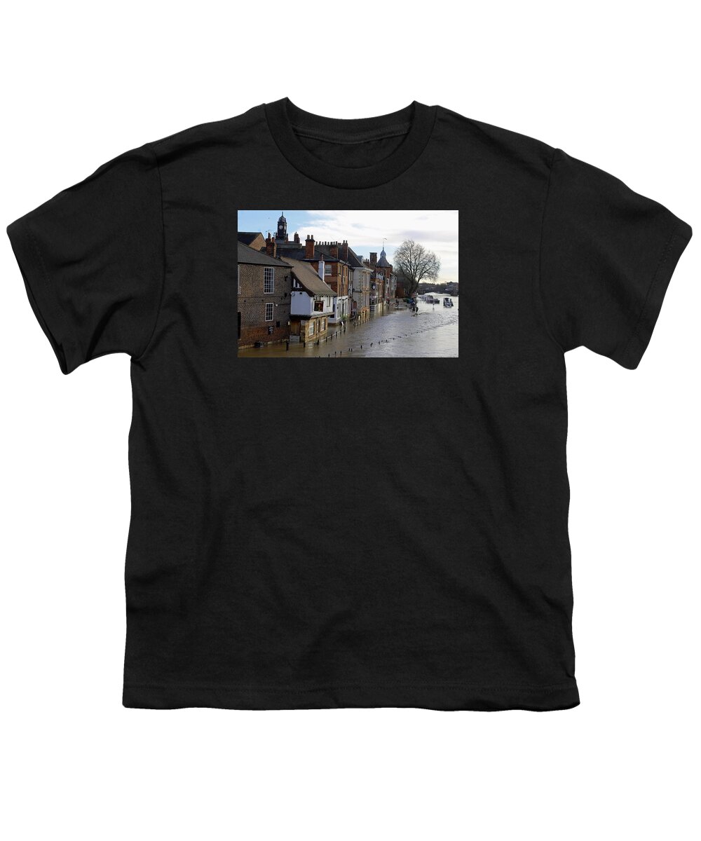 Kings Staith Youth T-Shirt featuring the photograph Kings Staith  by Tony Murtagh