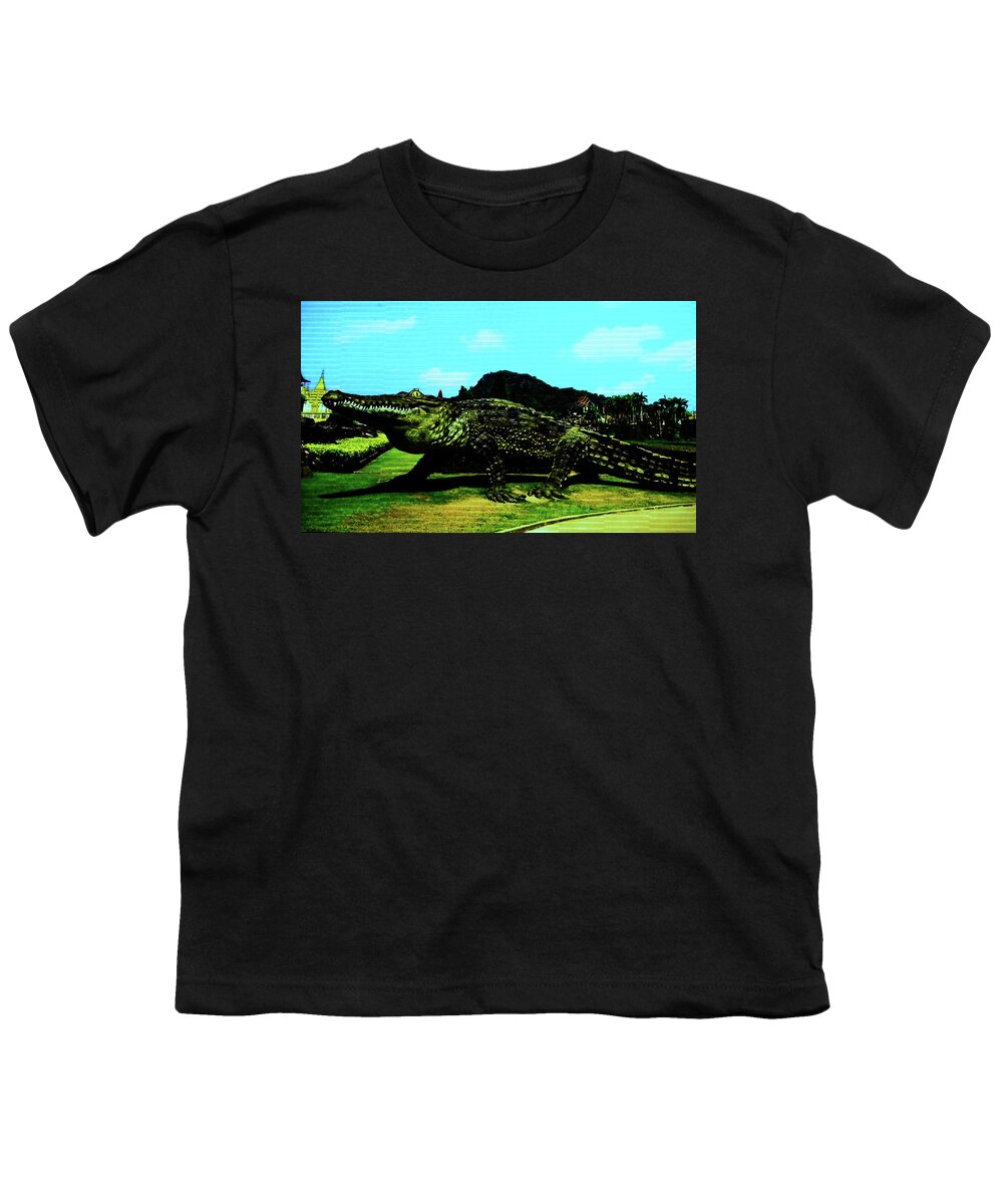 Laem Chabang Youth T-Shirt featuring the photograph Nong Nooch Gardens 34 by Ron Kandt