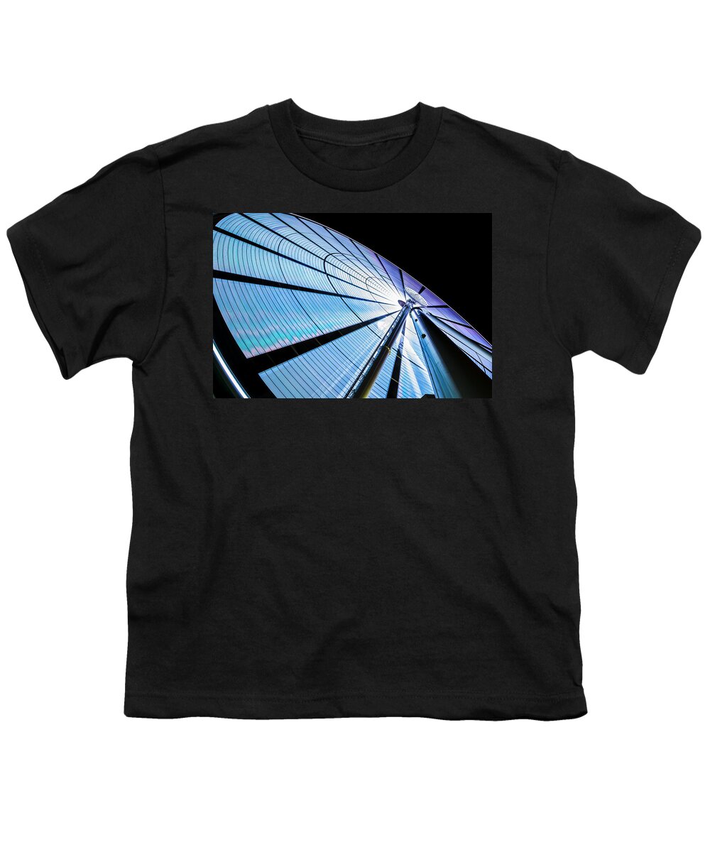 Sky Youth T-Shirt featuring the photograph The Seattle Great Wheel by Pelo Blanco Photo