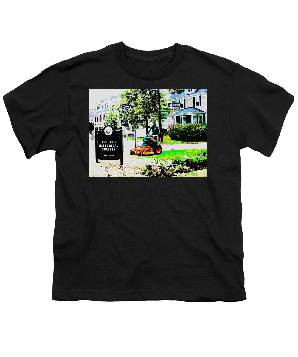 Landscaper Youth T-Shirt featuring the digital art Landscaper by Cliff Wilson