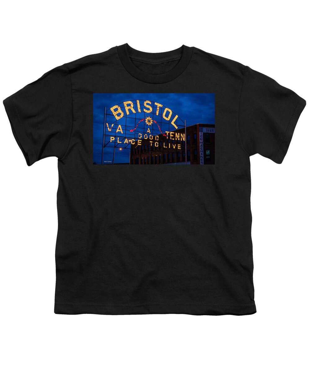 Bristol Tn Youth T-Shirt featuring the photograph State Line Twilight by Dale R Carlson