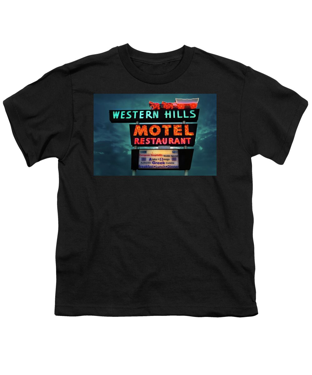 Flagstaff Youth T-Shirt featuring the photograph Western Hills Motel by Micah Offman