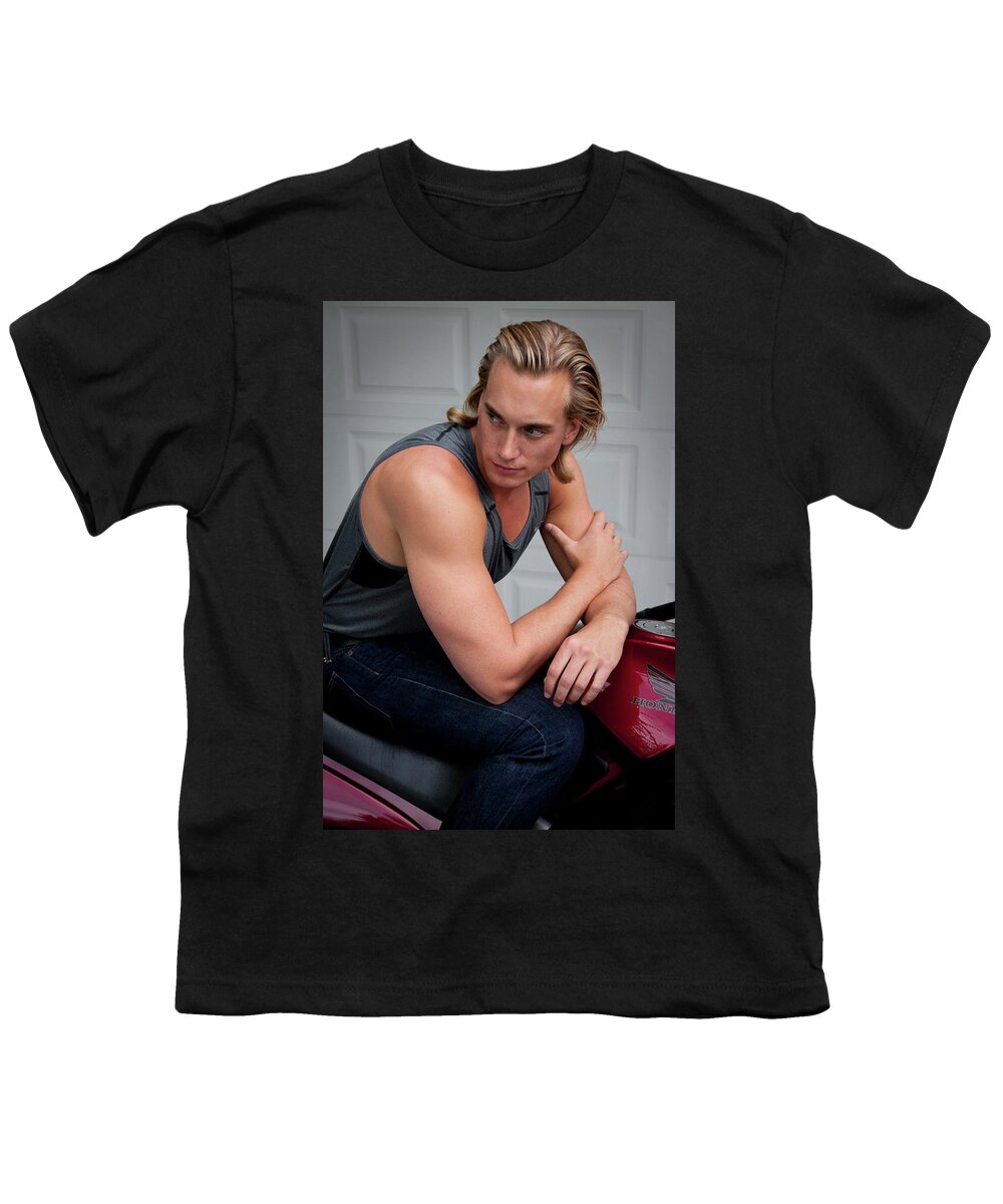 Dave Youth T-Shirt featuring the photograph Dave Bodybuilder 2 by Jim Whitley