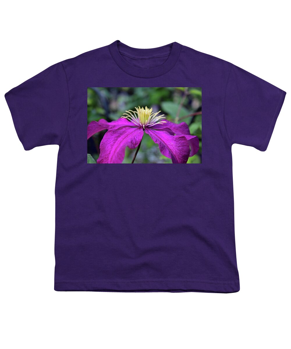 Clematis Youth T-Shirt featuring the photograph Valor by Michiale Schneider