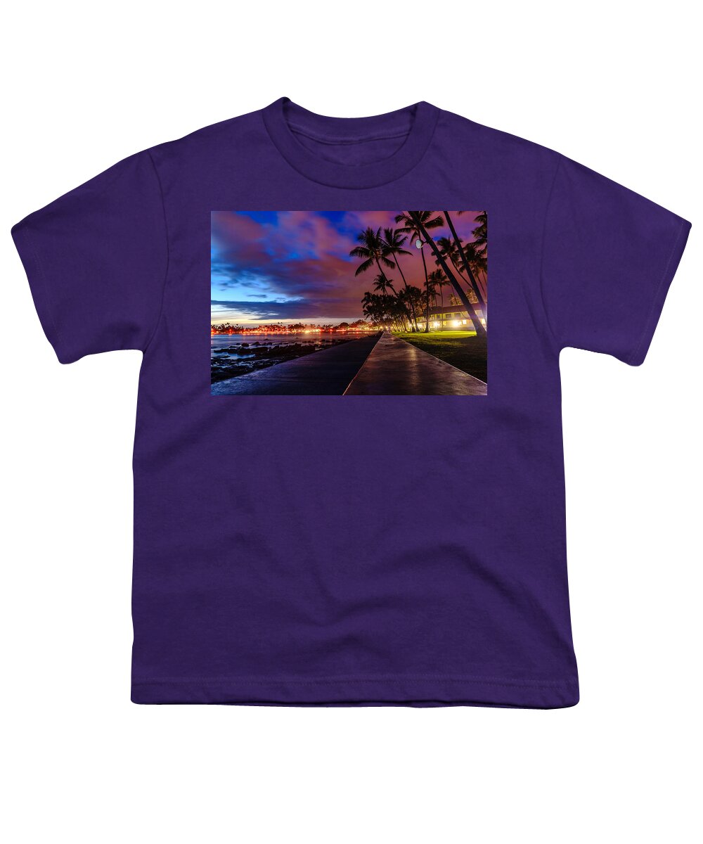  Youth T-Shirt featuring the photograph After Sunset at Kona Inn by John Bauer