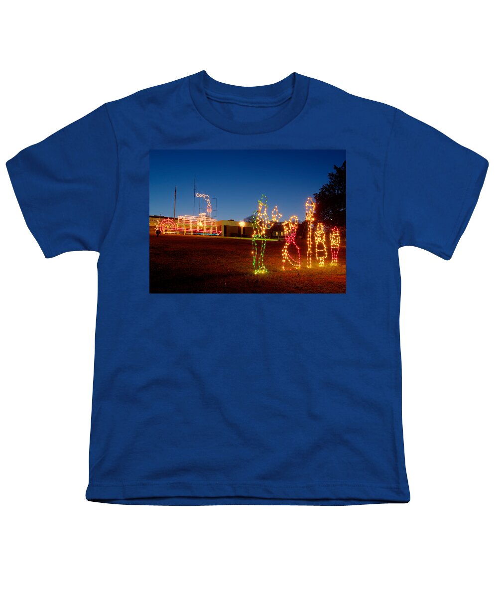 Cayce Youth T-Shirt featuring the photograph Christmas in Cayce-1 by Charles Hite