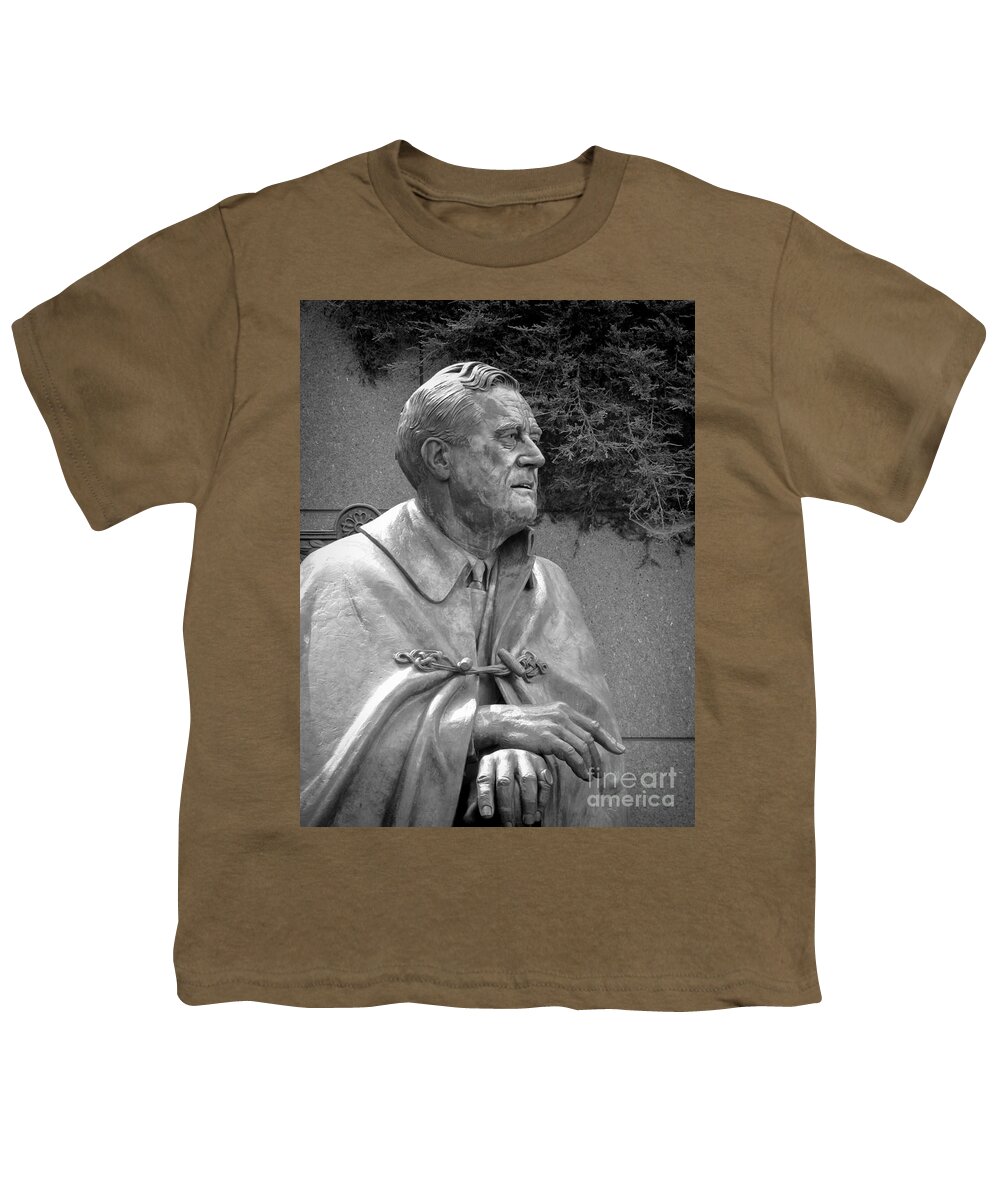 Washington Youth T-Shirt featuring the photograph FDR Statue at FDR Memorial by William Kuta