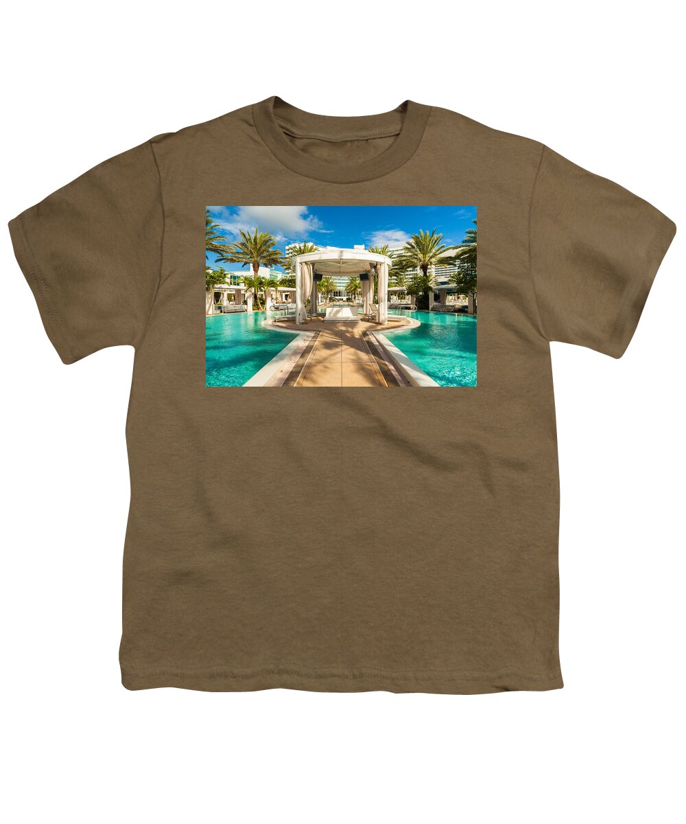 Architecture Youth T-Shirt featuring the photograph Fontainebleau Hotel by Raul Rodriguez