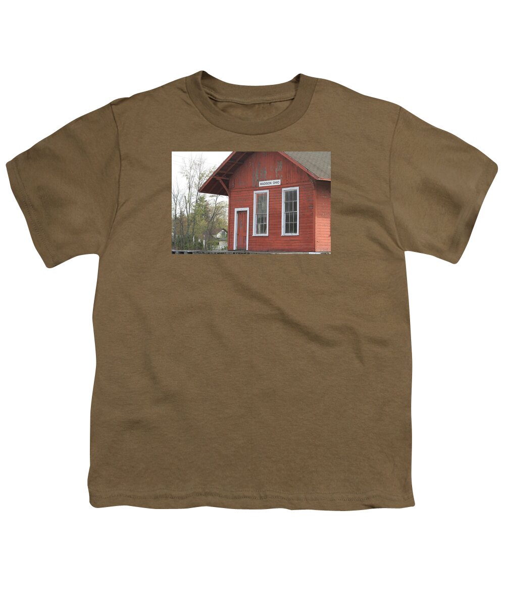 Depot Youth T-Shirt featuring the photograph Madison Ohio Freight Station by Valerie Collins