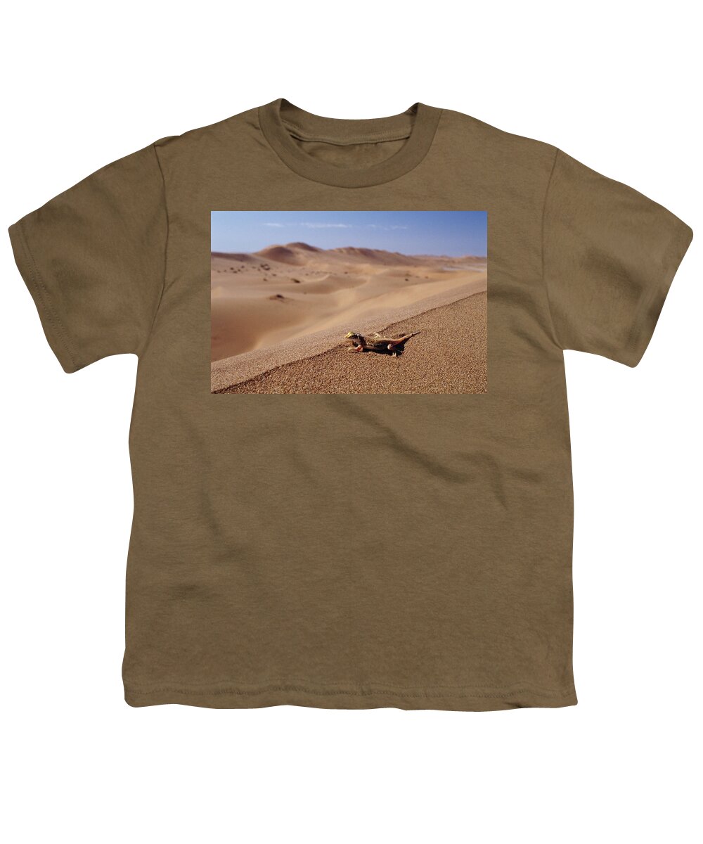 00511441 Youth T-Shirt featuring the photograph Namib Sanddiver Aporosaura Anchietae by Michael and Patricia Fogden