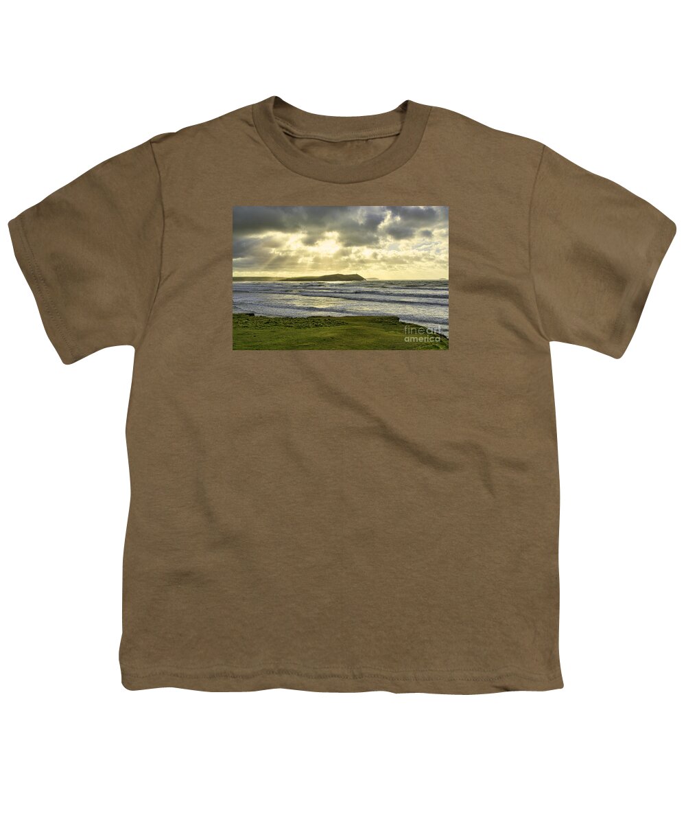 Cornish Canvas Youth T-Shirt featuring the photograph Polzeath Sunrays by Chris Thaxter