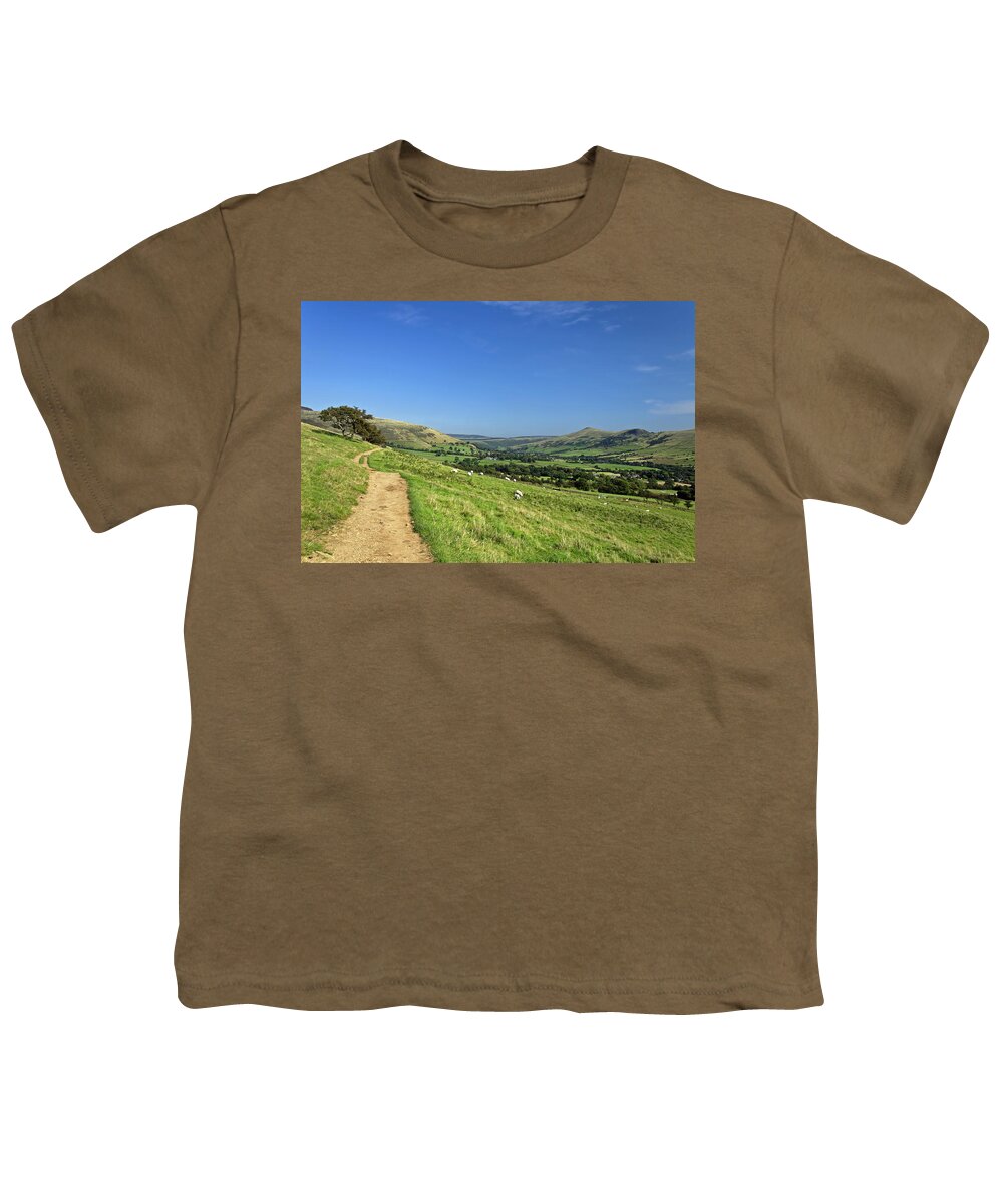 Derbyshire Youth T-Shirt featuring the photograph The Vale of Edale from the Pennine Way by Rod Johnson