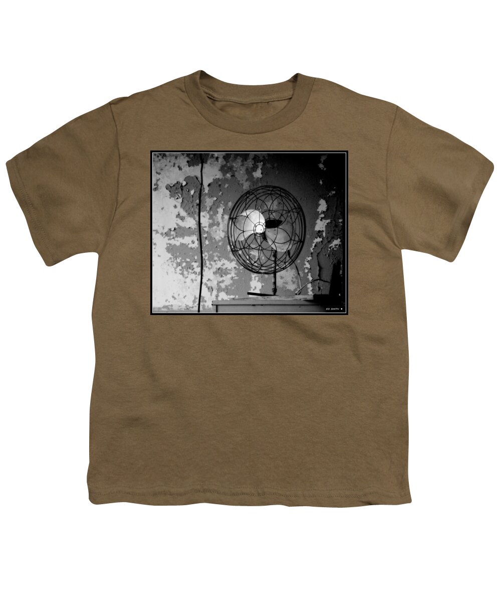 Vintage Ac Youth T-Shirt featuring the photograph Vintage AC by Edward Smith