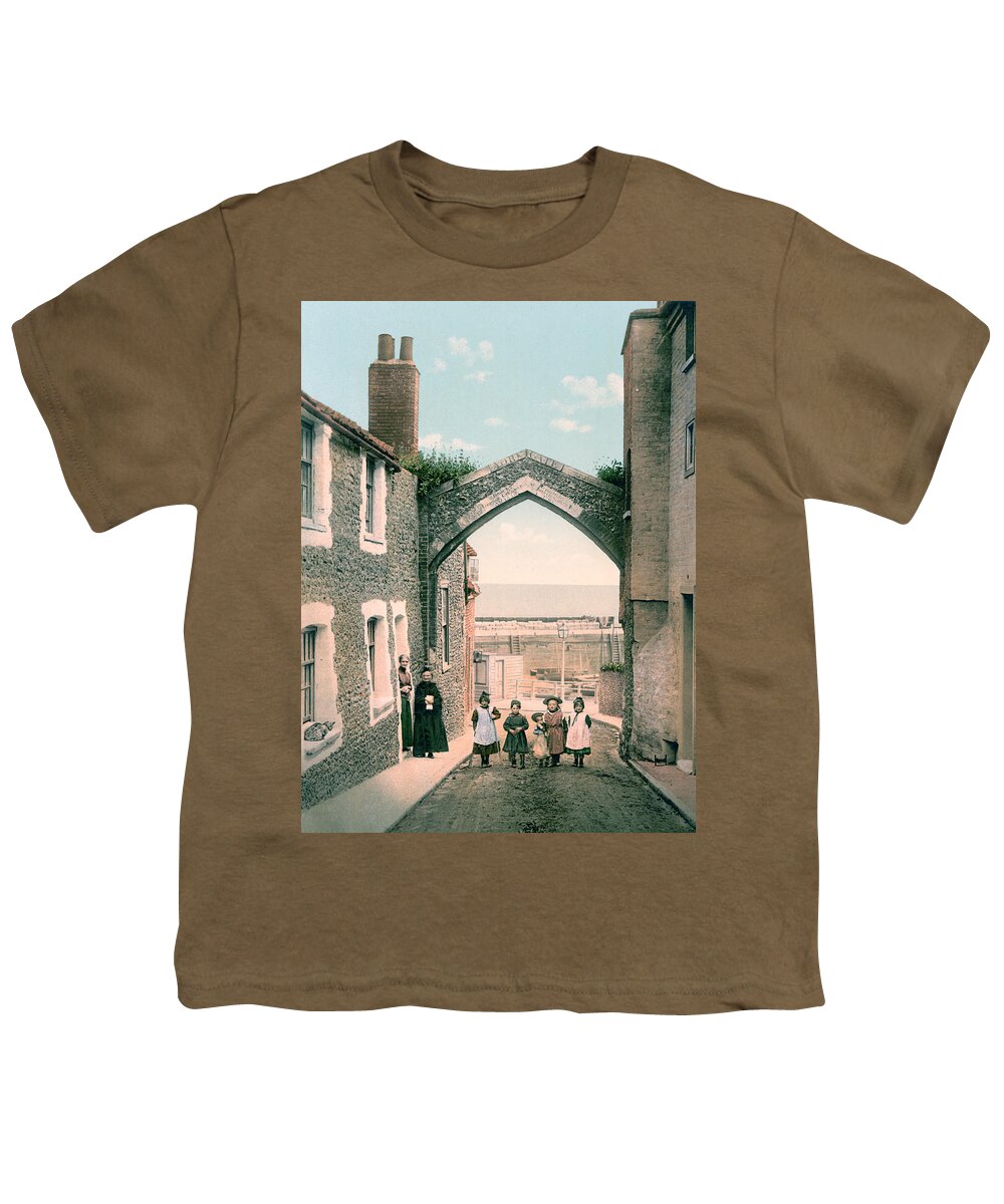 Broadstairs Youth T-Shirt featuring the photograph Broadstairs - England - York Gate by International Images