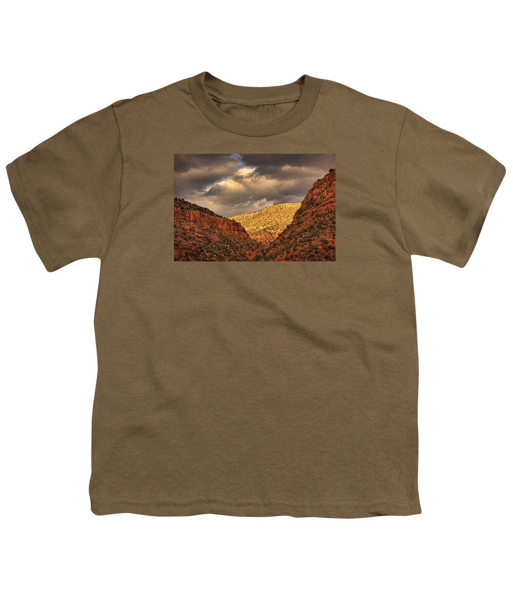 Verde Valley Youth T-Shirt featuring the photograph Antique Train Ride Pnt by Theo O'Connor