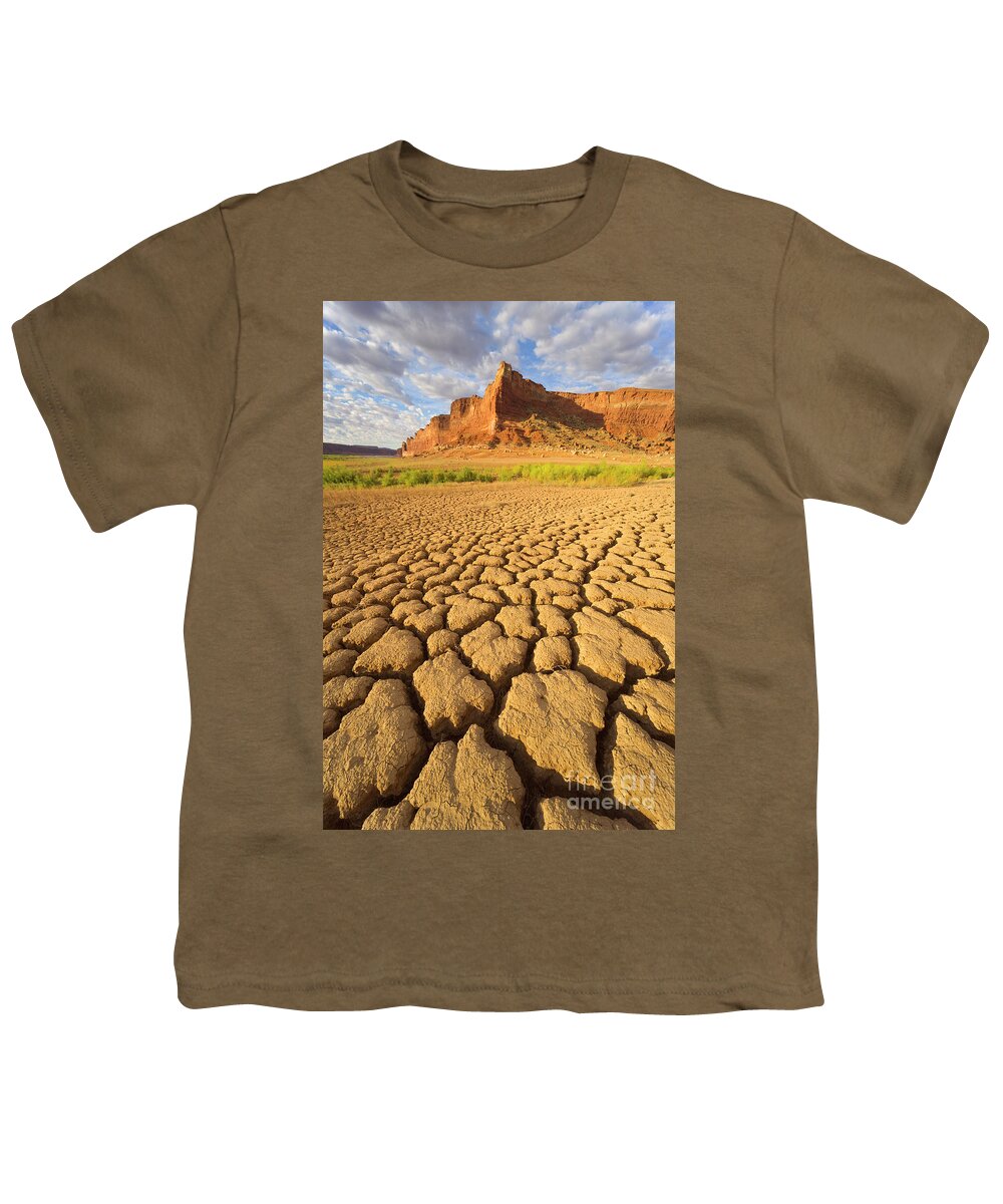 00345494 Youth T-Shirt featuring the photograph Drought Glen Canyon Utah by Yva Momatiuk John Eastcott