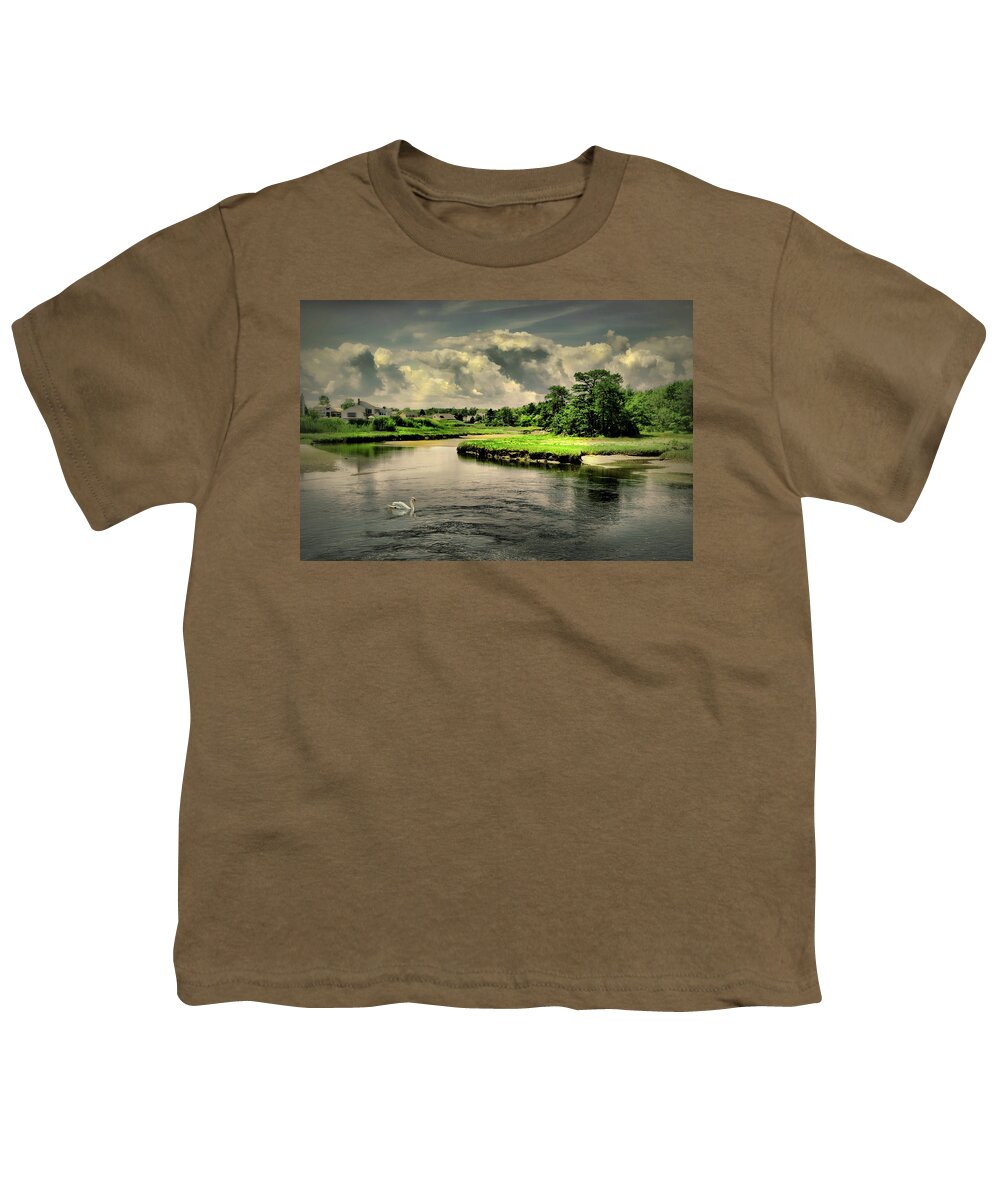 Kennebunkport Maine Youth T-Shirt featuring the photograph Gooch's Creek by Diana Angstadt
