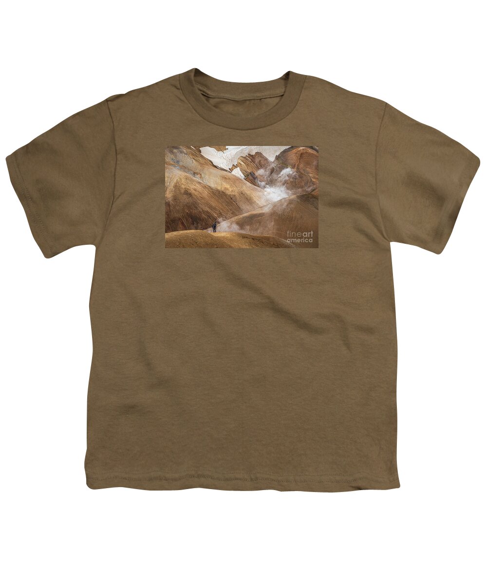Iceland Youth T-Shirt featuring the photograph Kerlingafjoll mountain by Izet Kapetanovic