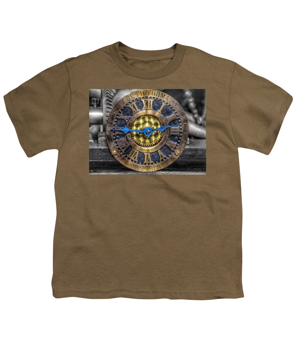 Bromo Seltzer Tower Youth T-Shirt featuring the photograph Seth Thomas 1911 Clock Mechanism in Bromo Seltzer Tower Baltimore - #2 by Marianna Mills