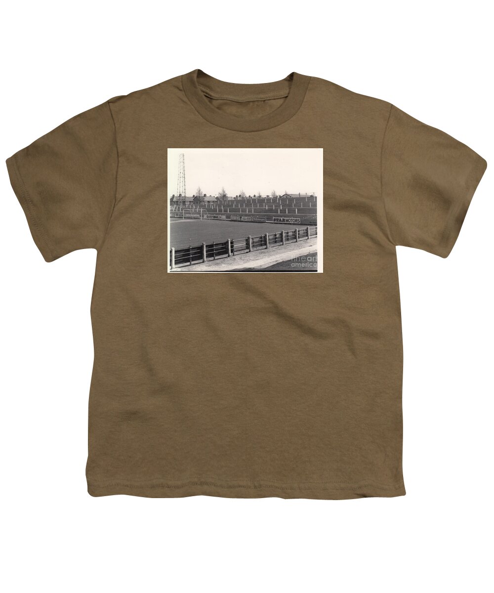  Youth T-Shirt featuring the photograph Tranmere Rovers - Prenton Park - Bebington Kop End 1 - BW - 1967 by Legendary Football Grounds