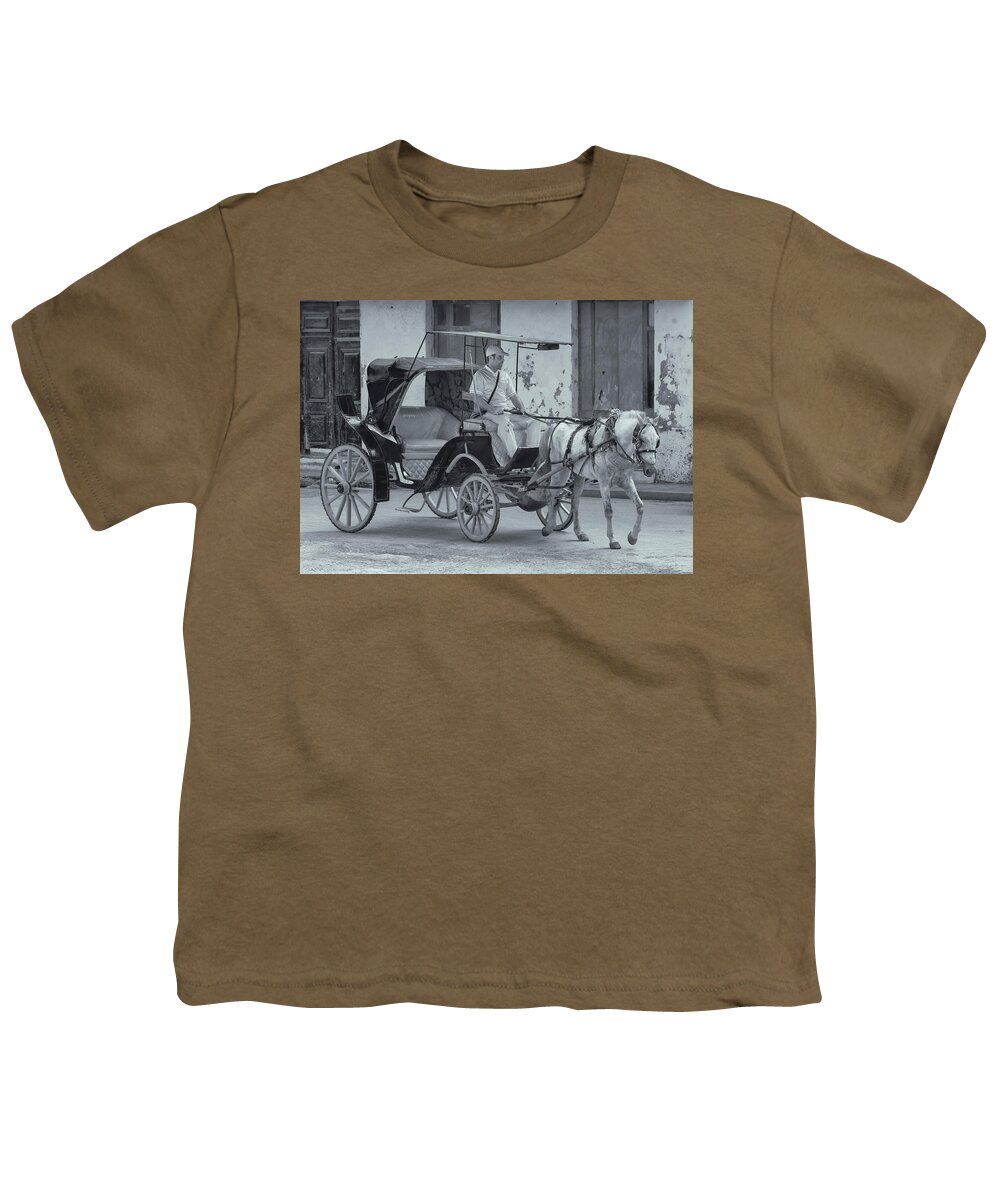 Havana Cuba Youth T-Shirt featuring the photograph Cuban Horse Taxi by Tom Singleton