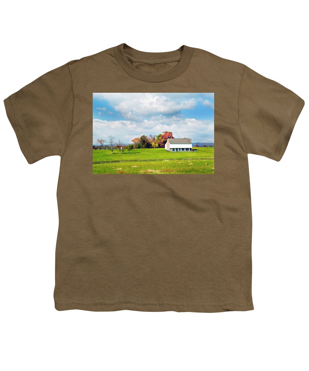 D2-cw-0013 Youth T-Shirt featuring the photograph Old Barn on the Gettysburg Battlefield by Paul W Faust - Impressions of Light