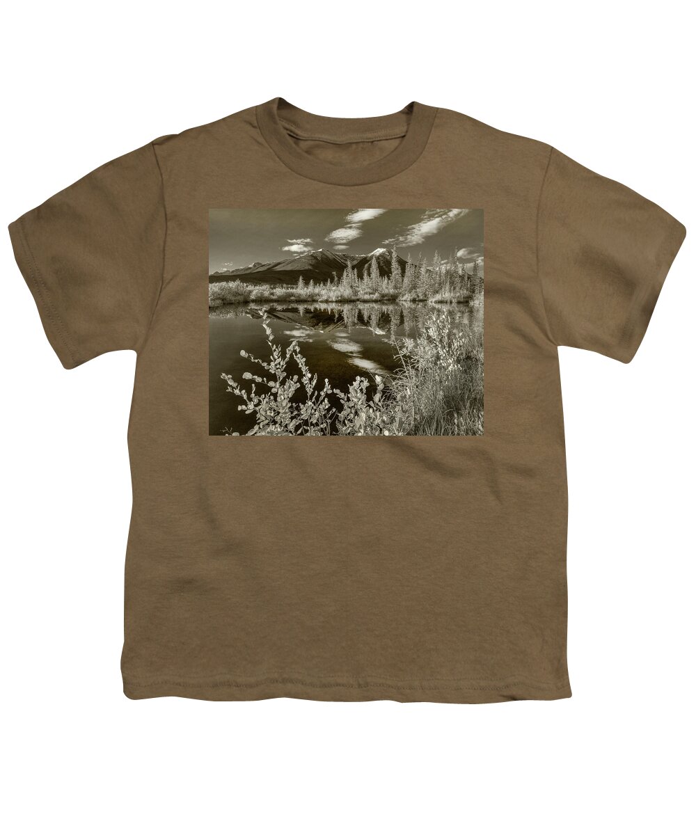 Disk1215 Youth T-Shirt featuring the photograph Sundance Range And Vermilion Lakes by Tim Fitzharris