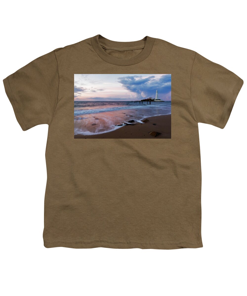 Whitley Youth T-Shirt featuring the photograph Saint Mary's Lighthouse at Whitley Bay #18 by Ian Middleton