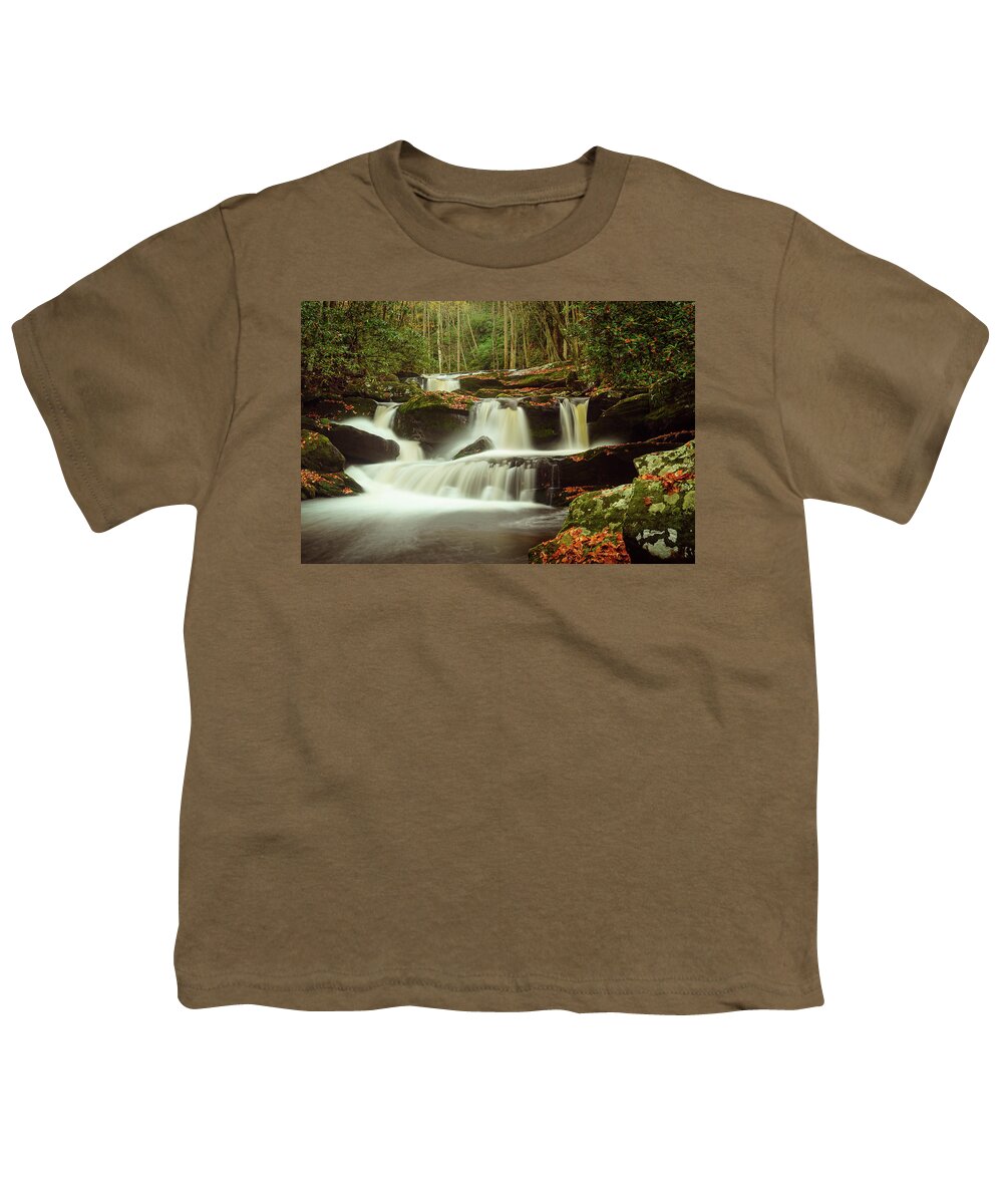 Tennessee Youth T-Shirt featuring the photograph Easy Like Sunday Morning by Darrell DeRosia